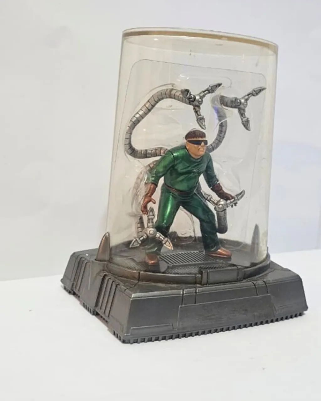 Doutor Octopus Marvel Heroes Titanium Series Die-Cast - Foto 4