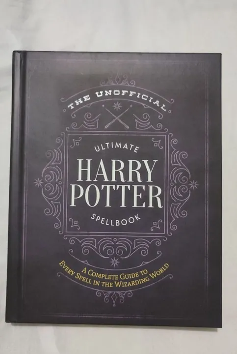 Livro Harry Potter Spellbook - Livro de Feitiços