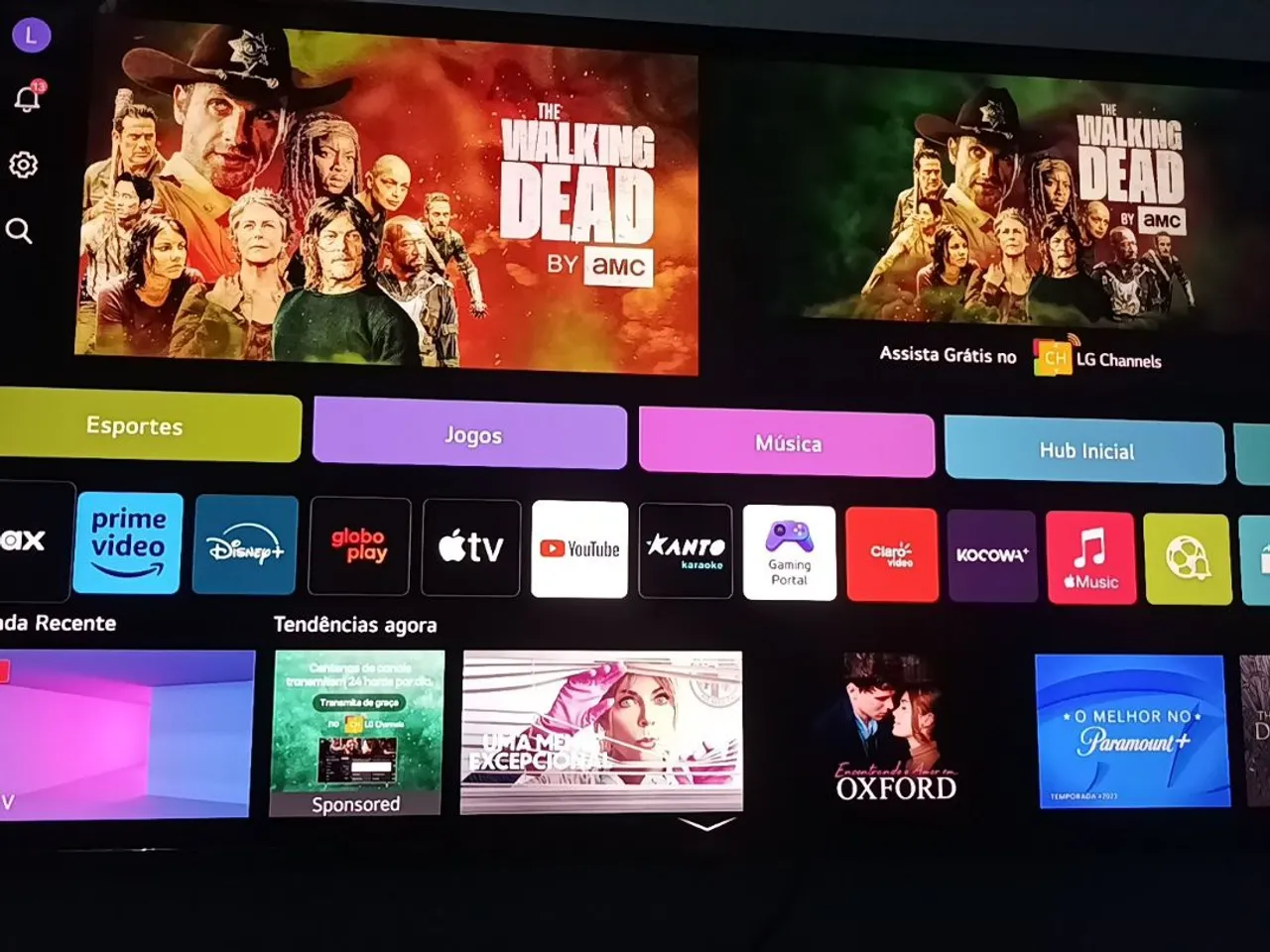 Smart TV LG - Tela Impecável