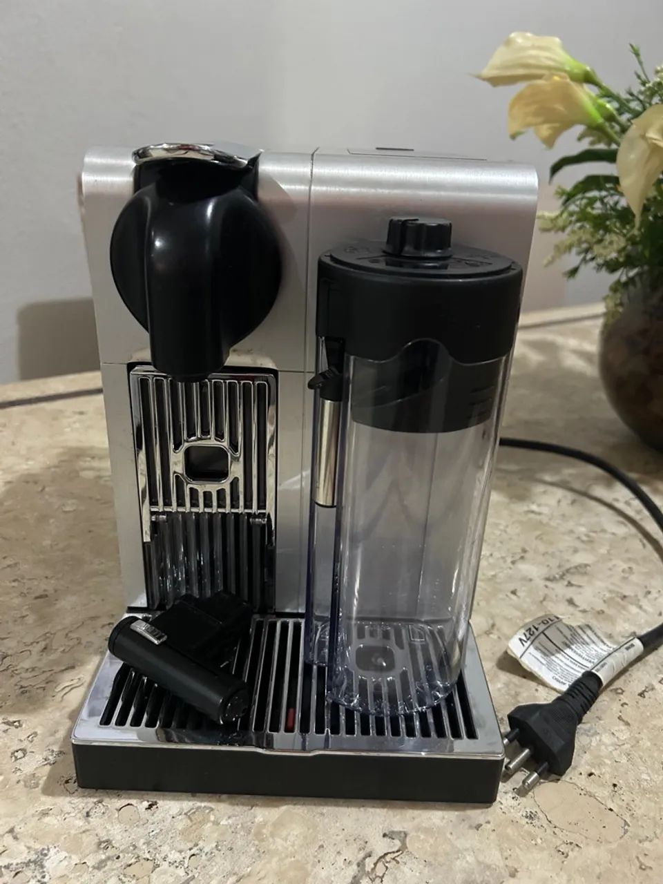 Cafeteira Nespresso Latissima  - Foto 4