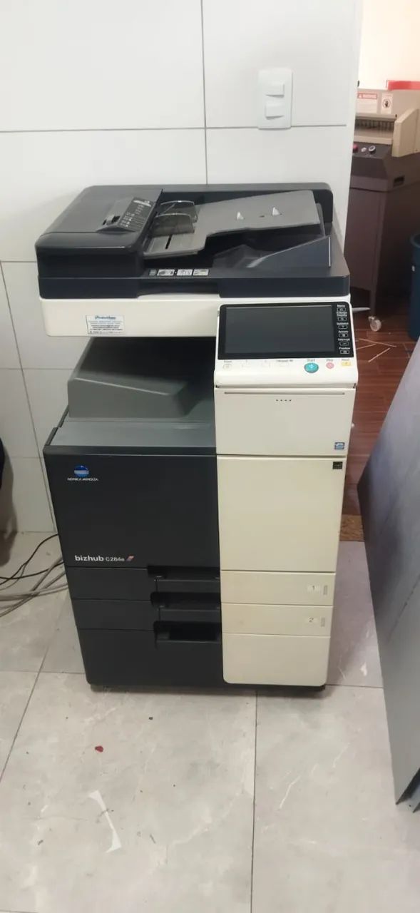 Impressora Konica Minolta Bizhub c284e