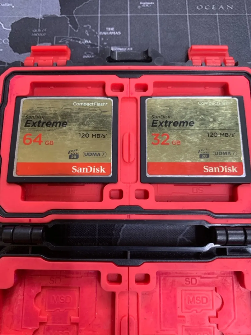 Cartões de Memória CF Sandisk Extreme 64GB e 32GB