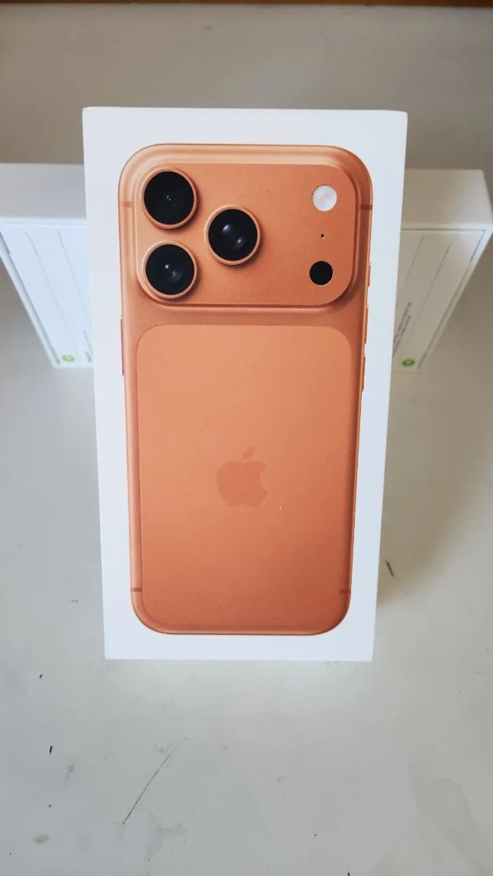 iPhone 17 Pro 512gb - Laranja-cósmico - Celulares e Smartphones