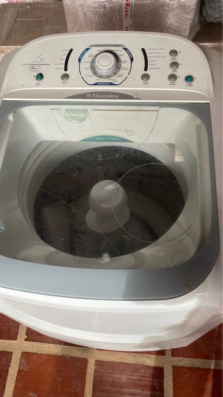 Máquina Electrolux 12kg 110V