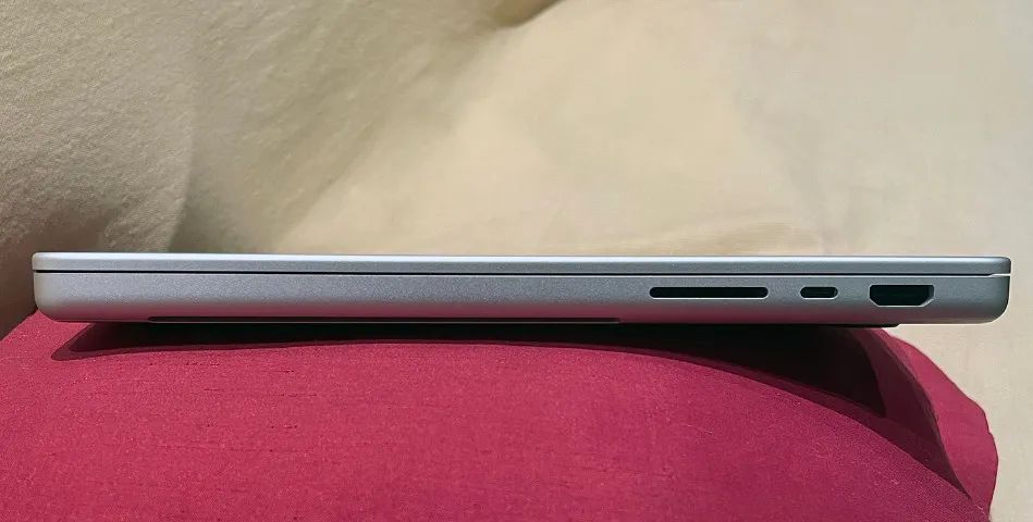 Macbook Pro 14" M2, 16gb Ram, 512gb - Foto 3