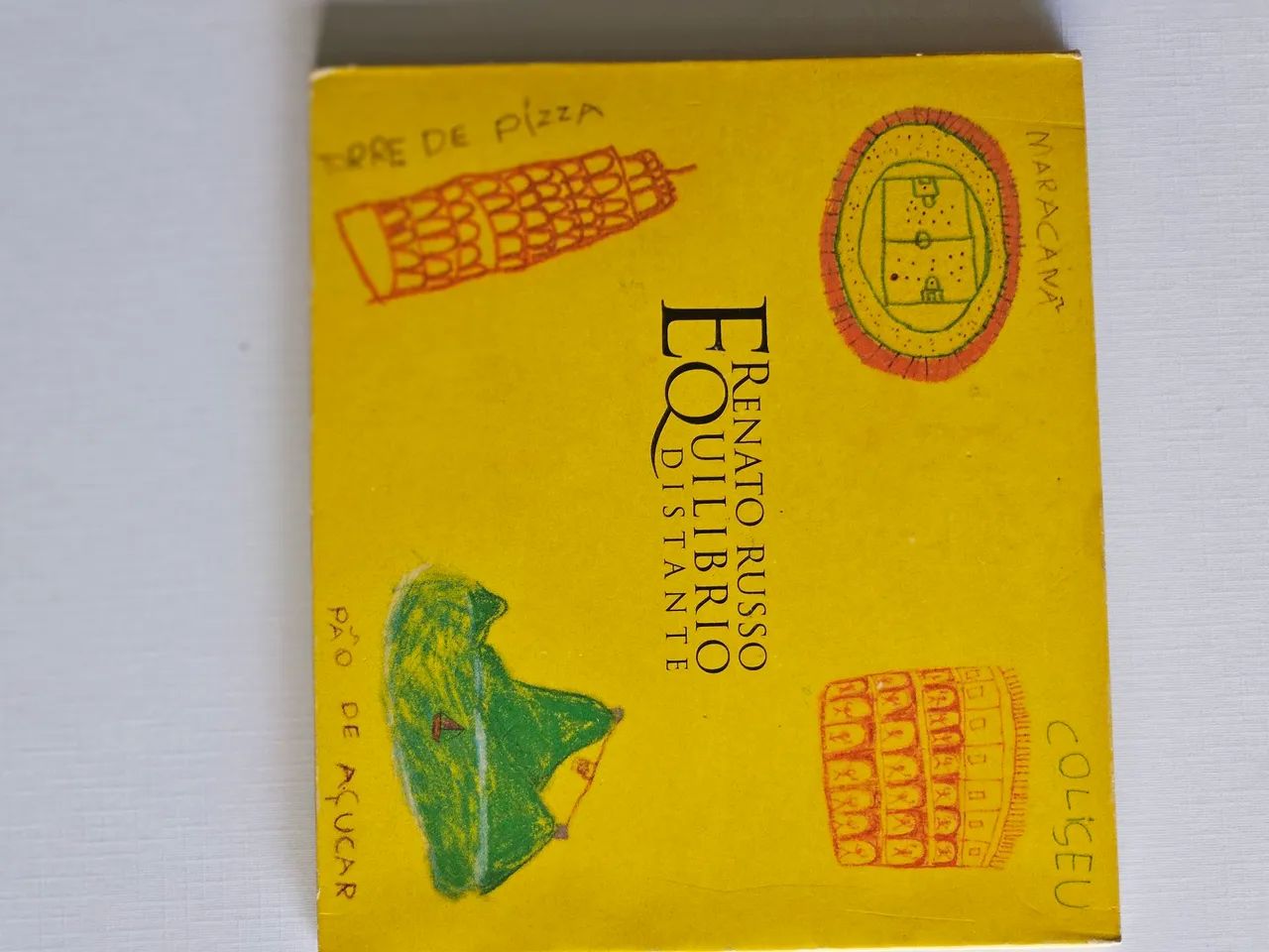 CD Equilíbrio Distante - Renato Russo