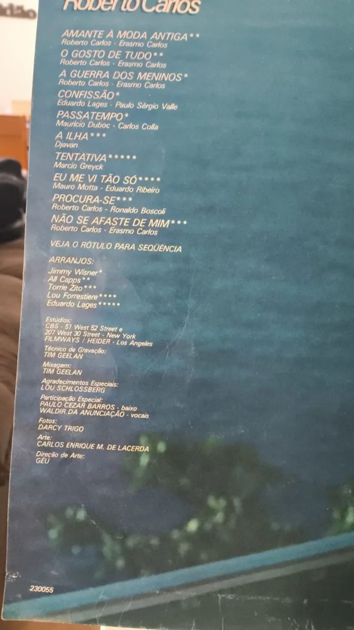 Super disco de Vinil do ROBERTO CARLOS o Album  A Guerra Dos Meninos - Foto 3