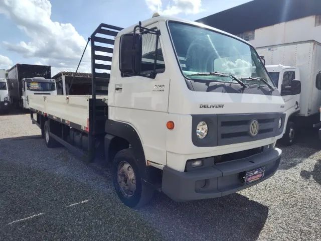 VW 8 160 CARROCERIA.