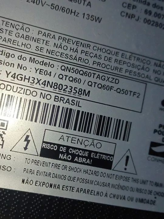 Acrílico e defletoras da tela de tv Samsung. 