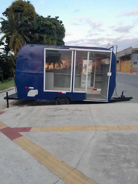 Oportunidade vendo trailer 