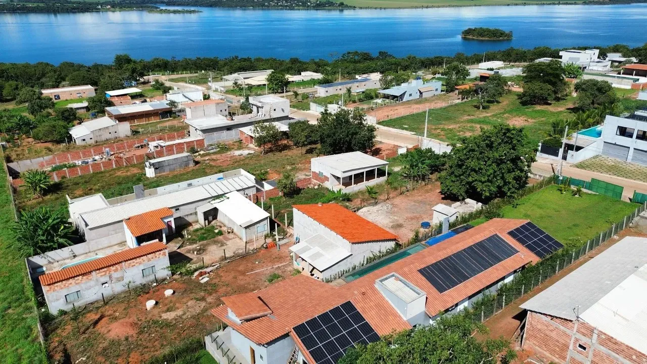 . Casa a Venda no CORUMBA 4 - Chácara com Piscina. Leia a Descrição \