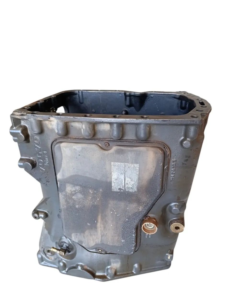 Carcaça Caixa De Câmbio Volvo Vt - Foto 2