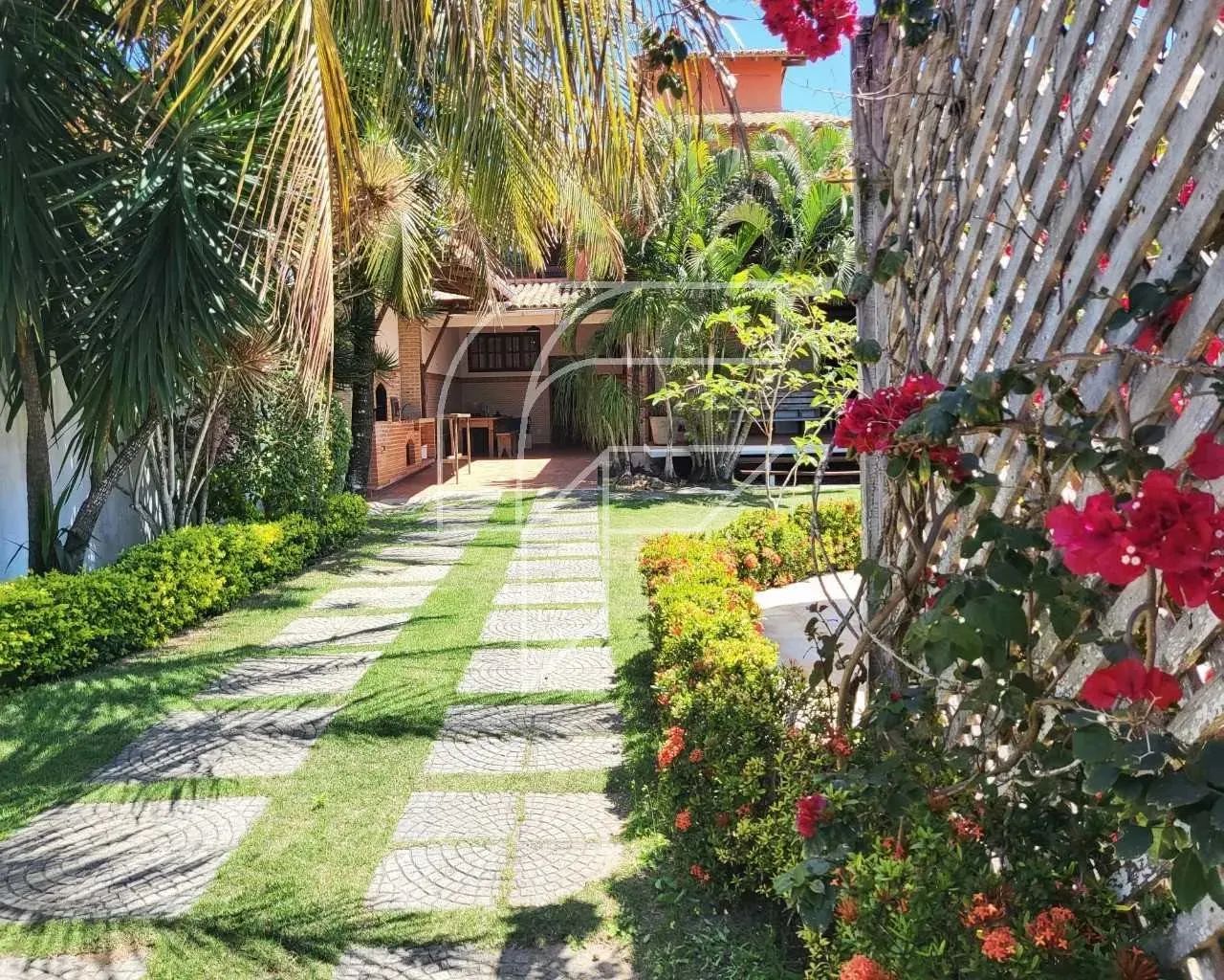 Imóvel para venda tem 360 metros quadrados com 5 quartos em Enseada Azul - Guarapari - ES