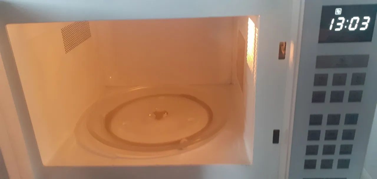 Micro-ondas Panasonic 31lts 110v impecável entrego  - Foto 5