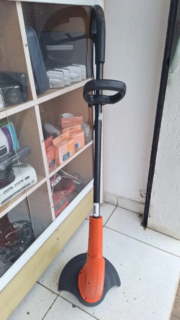 Roçadeira Tramontina 700 watts 127 volts funcionando - 169,00 Pix Somos loja - 2812