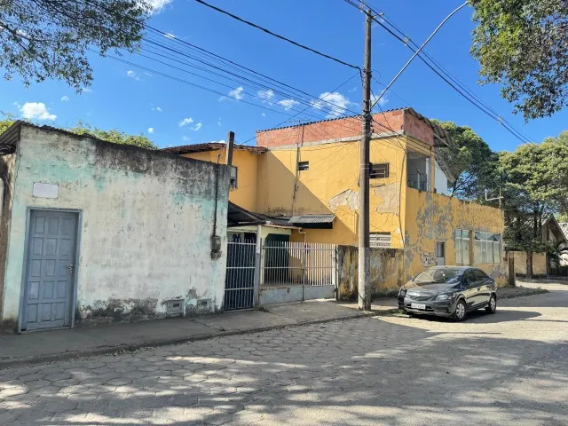IMÓVEL COMERCIAL OU RESIDENCIAL BAIRRO DE CARLI PRÓXIMO SAAE DE- ARACRUZ