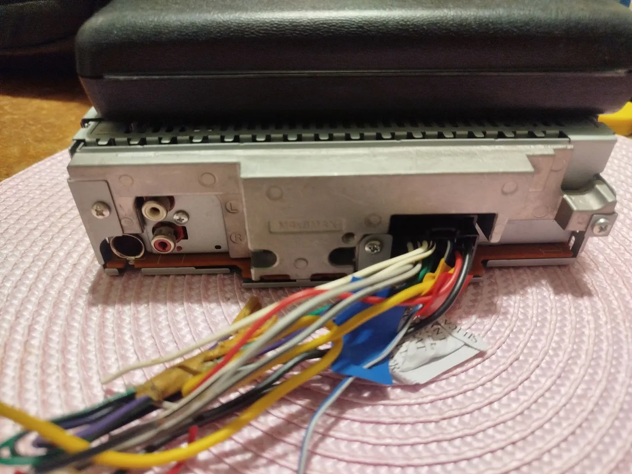 Som Automotivo - Rádio Pioneer Mosfet 50Wx4