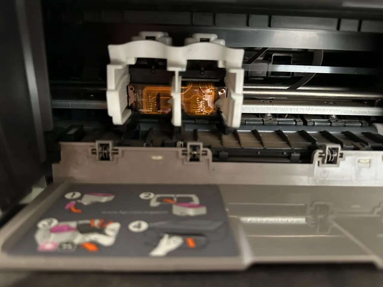 Impressora hp deskejet 2050 com defeito - Foto 3