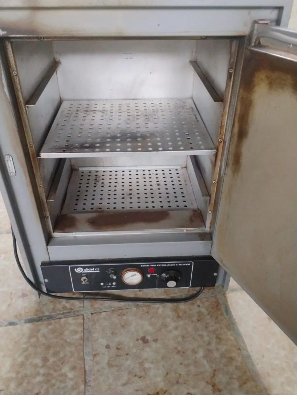 Estufa e secagem é estilização.  - Foto 4