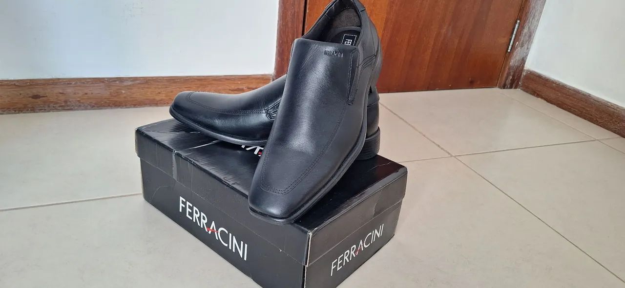 Sapato social Ferracini