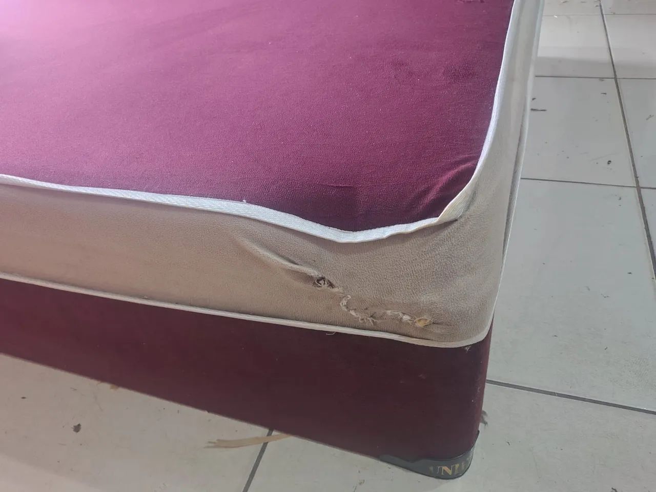 Cama Usada Casal Bem Conservada - Espuma (ENTREGA GRÁTIS) - Foto 4