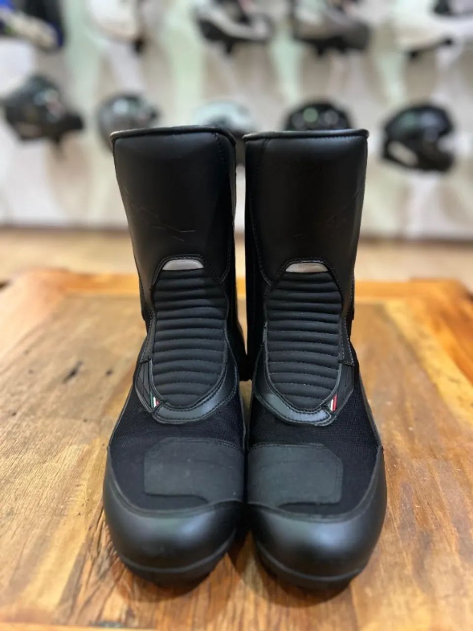 Bota Para Moto Tcx Big Trail Ventilada Zephyr Preta - Peças para
