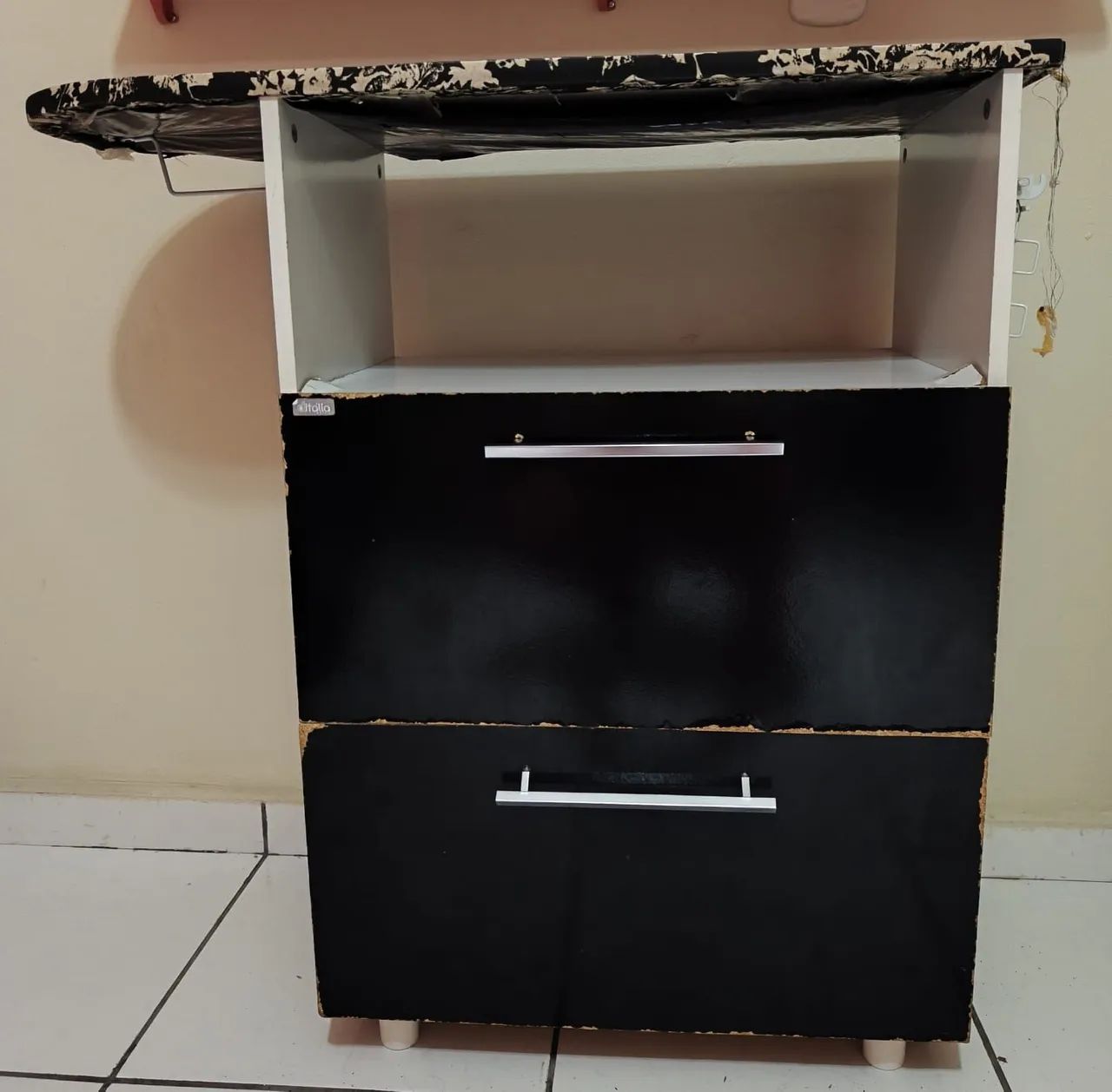 Tàbua de passar roupa 