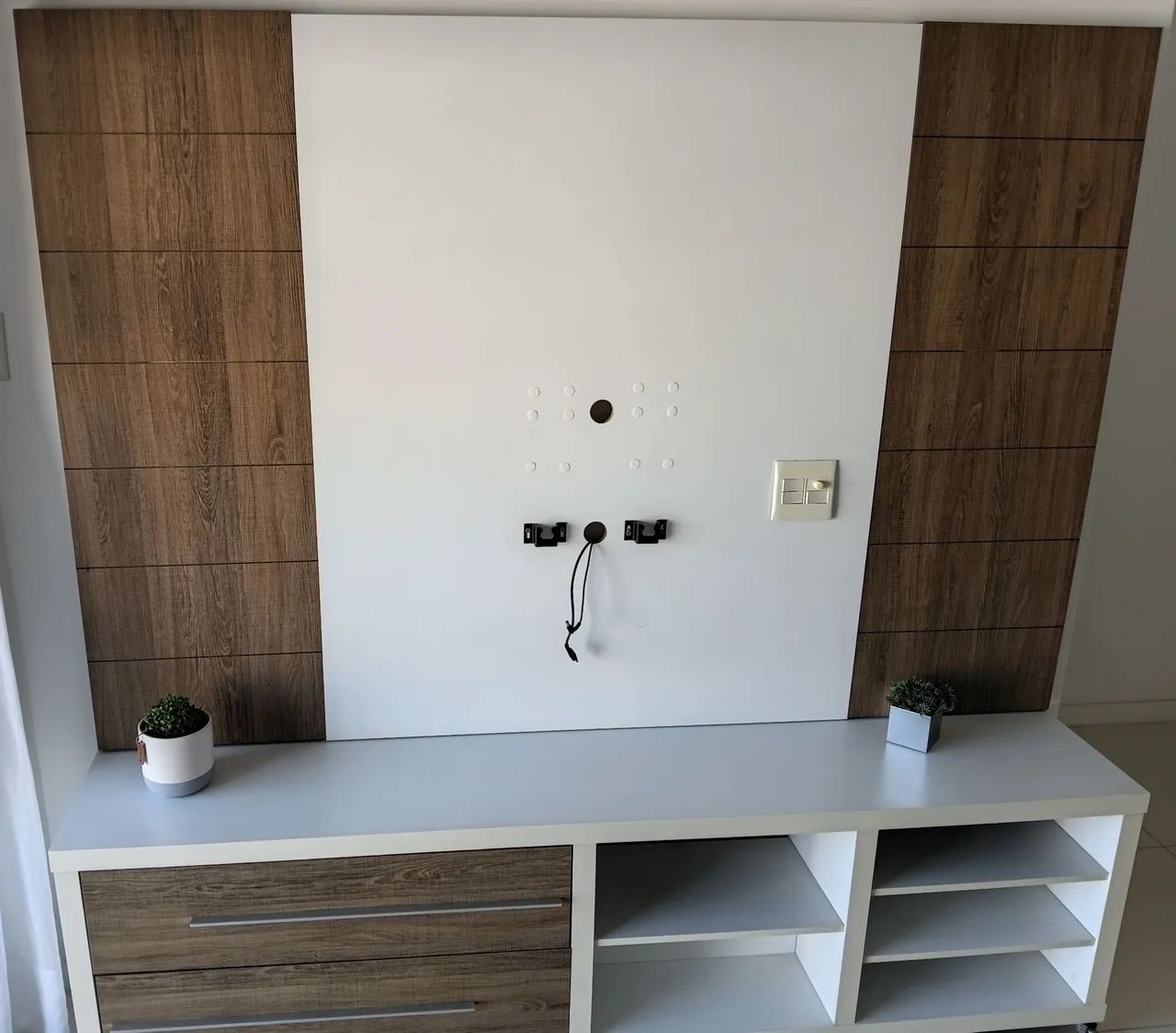 Lindo Rack com Painel