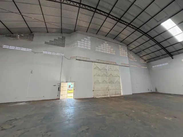 GALPÃO COMERCIAL COM 1400M² - Foto 4