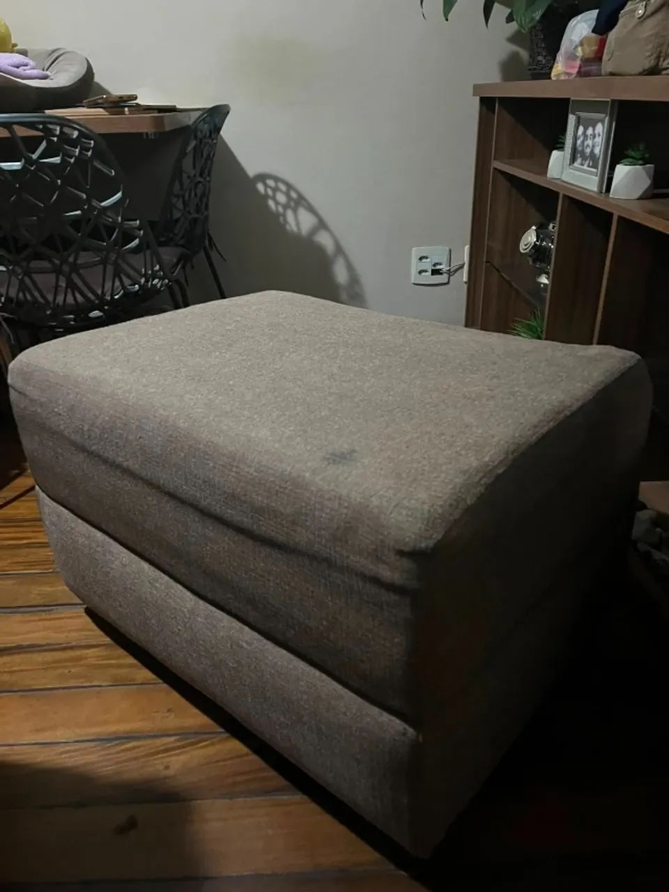 Sofá modulado de 4 lugares e 1 puff - Foto 3
