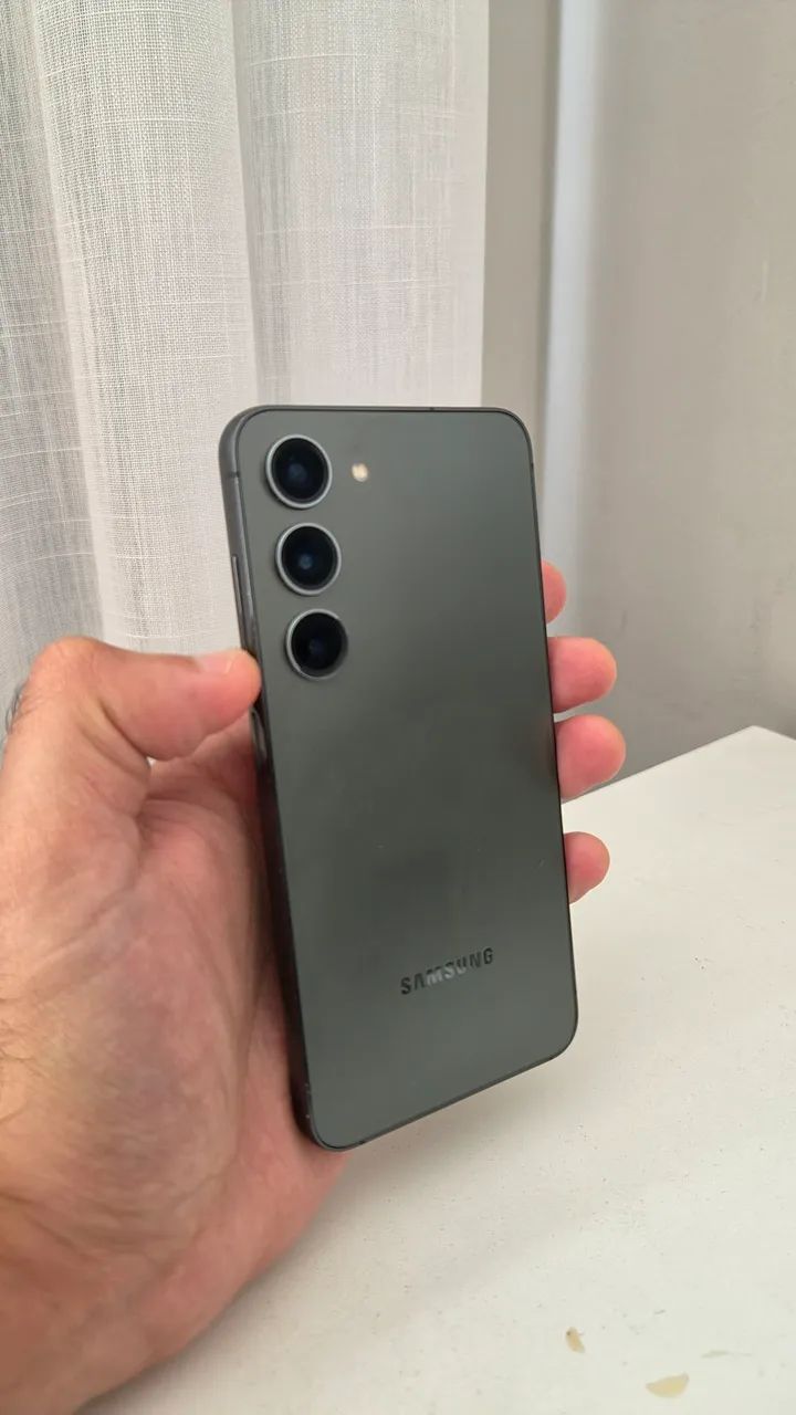 S23 512GB - Versão base - Ótimo estado sem defeitos