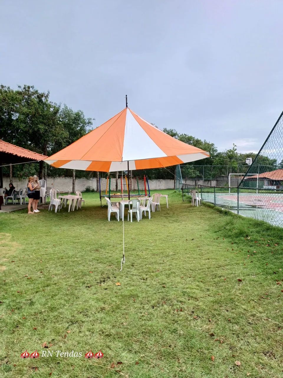 Tenda 11 x 11 
