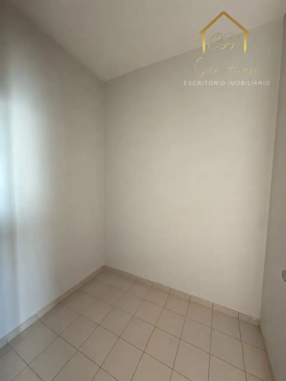 Edifício Serra das Flores - Apartamento