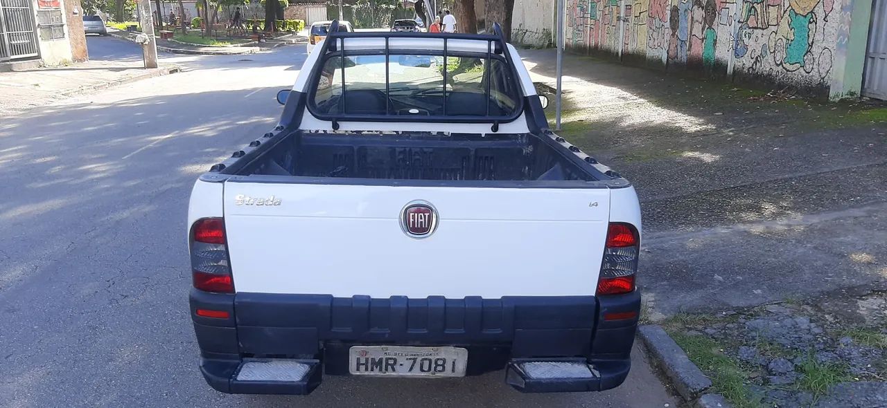 Fiat Strada 1.4 MPI Fire Flex 8V CS 2010 - Foto 2