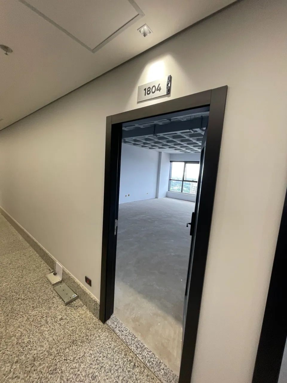 Locação - Sala Comercial Nova na Zona 01 em Maringá - Foto 4