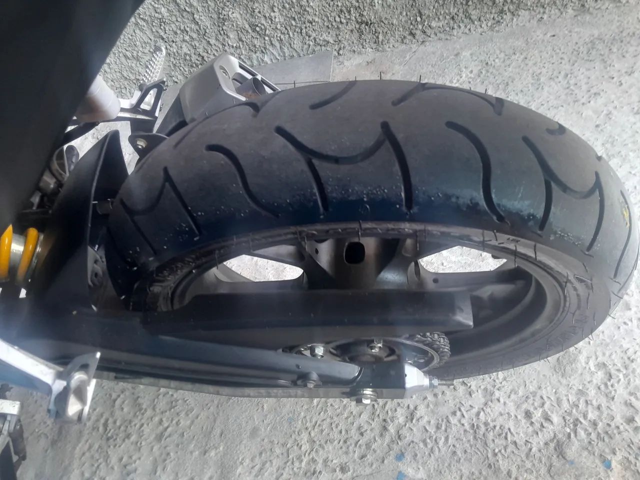 Vendo cb300F 2025 - Foto 4