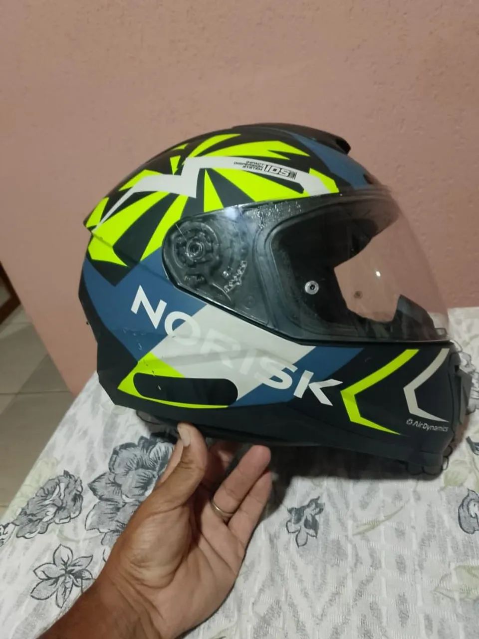 Capacete - Foto 2