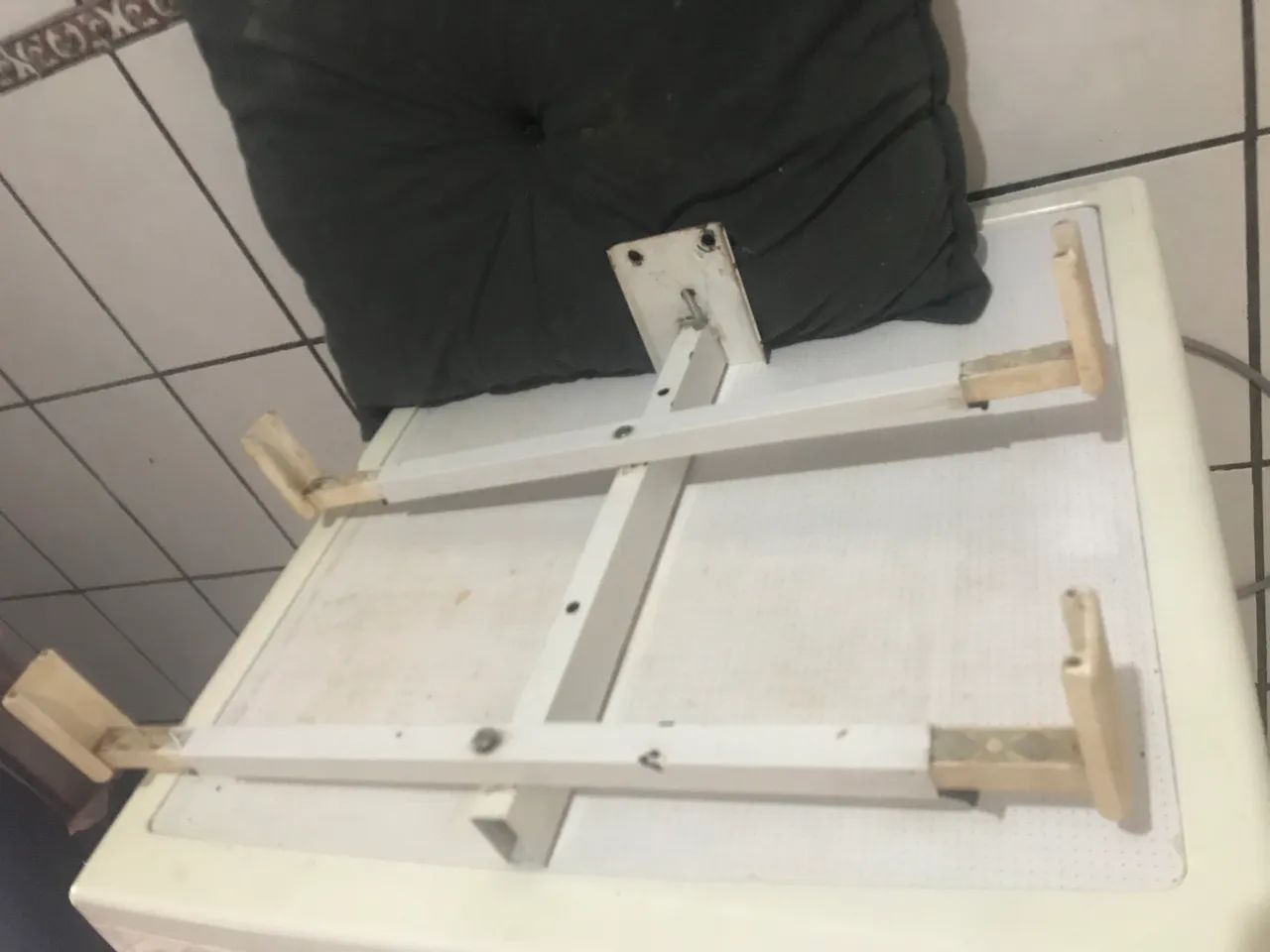 Suporte para microondas reajustável  - Foto 4