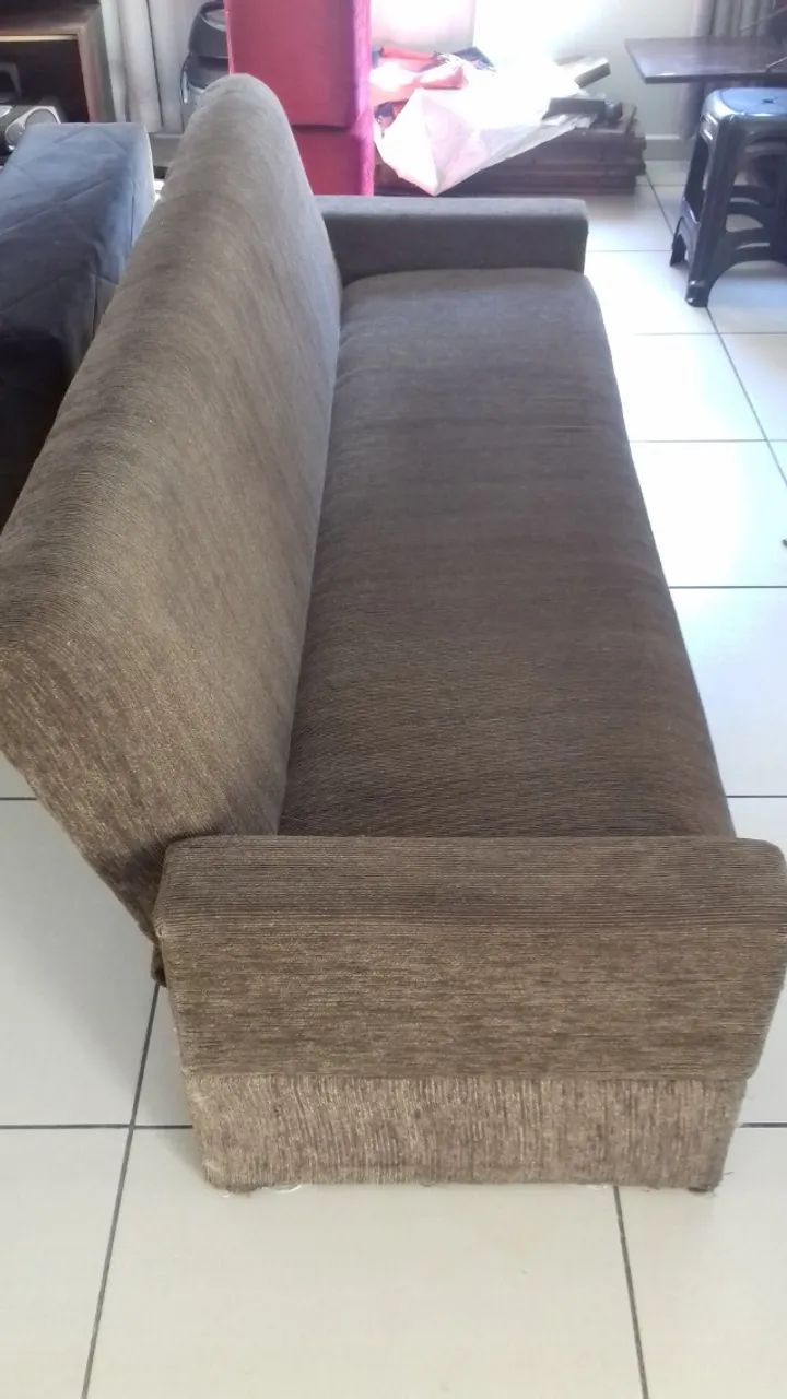 Sofá cama antigo - Foto 2