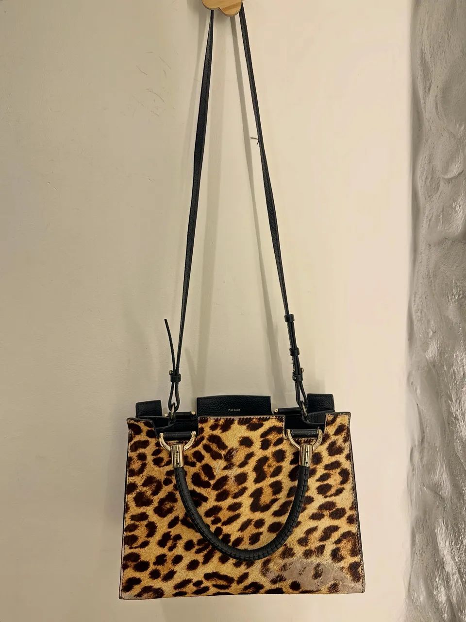 Bolsa Arezzo  abraccio  oncinha 