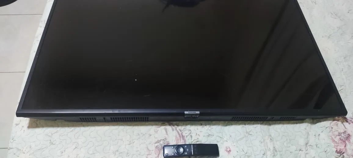 SMART TV SAMSUNG FULL HD 43 POL