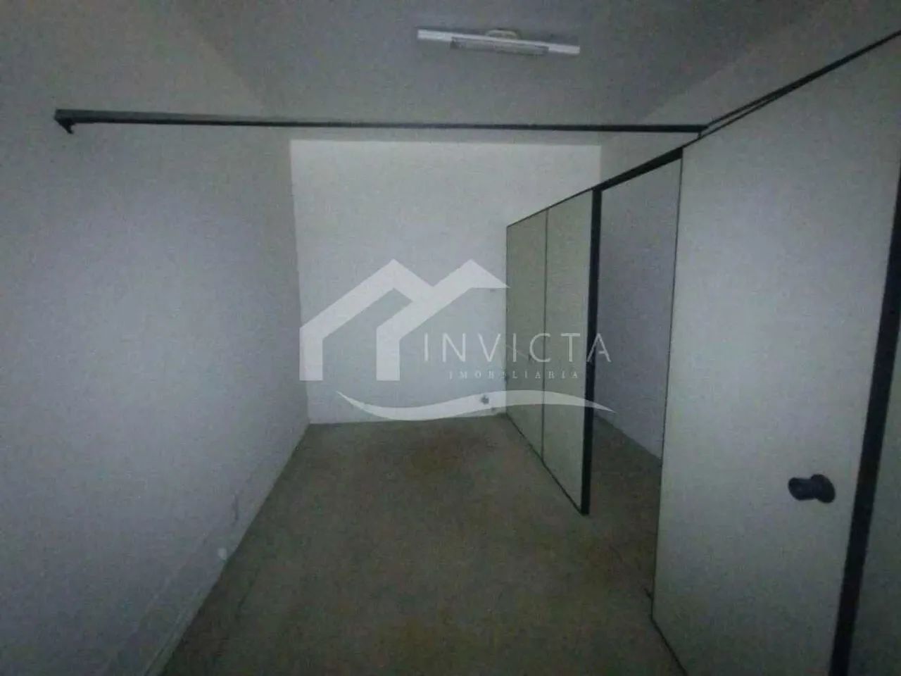 OPORTUNIDADE IMPERDÍVEL SALA COMERCIAL NO CENTRO