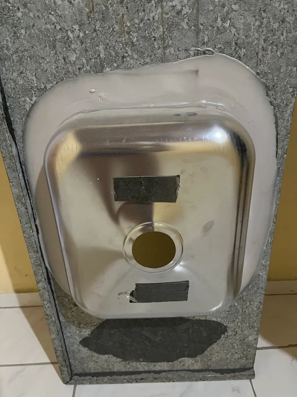 vendo pia granito nova sem marca de uso  - Foto 5