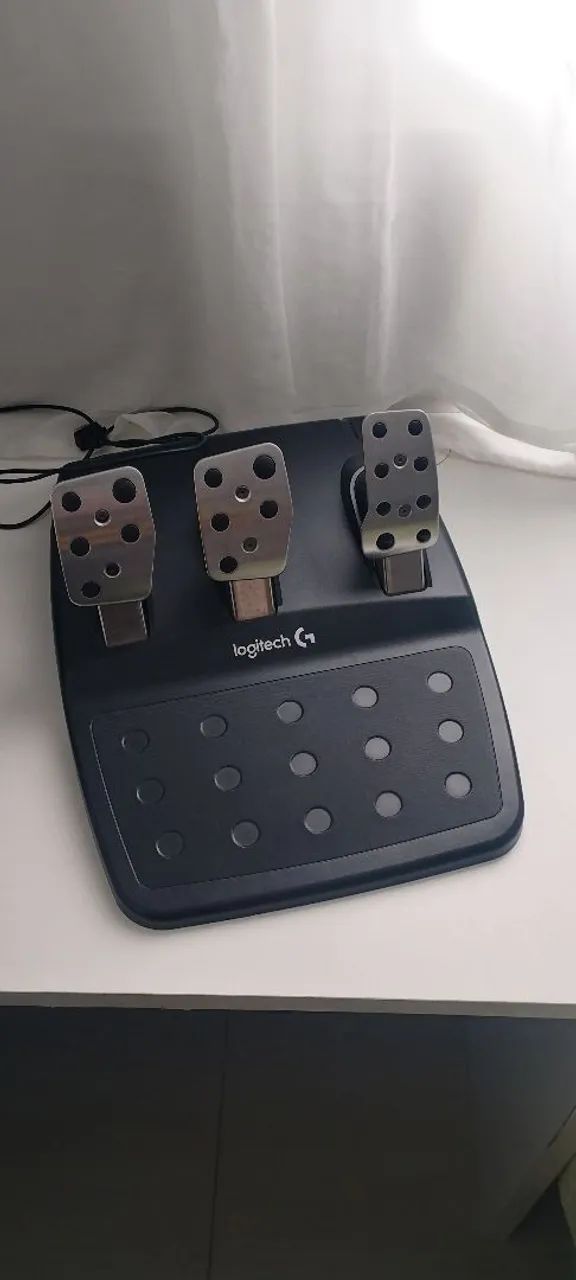 Volante Logitech G29 simulador  - Foto 3