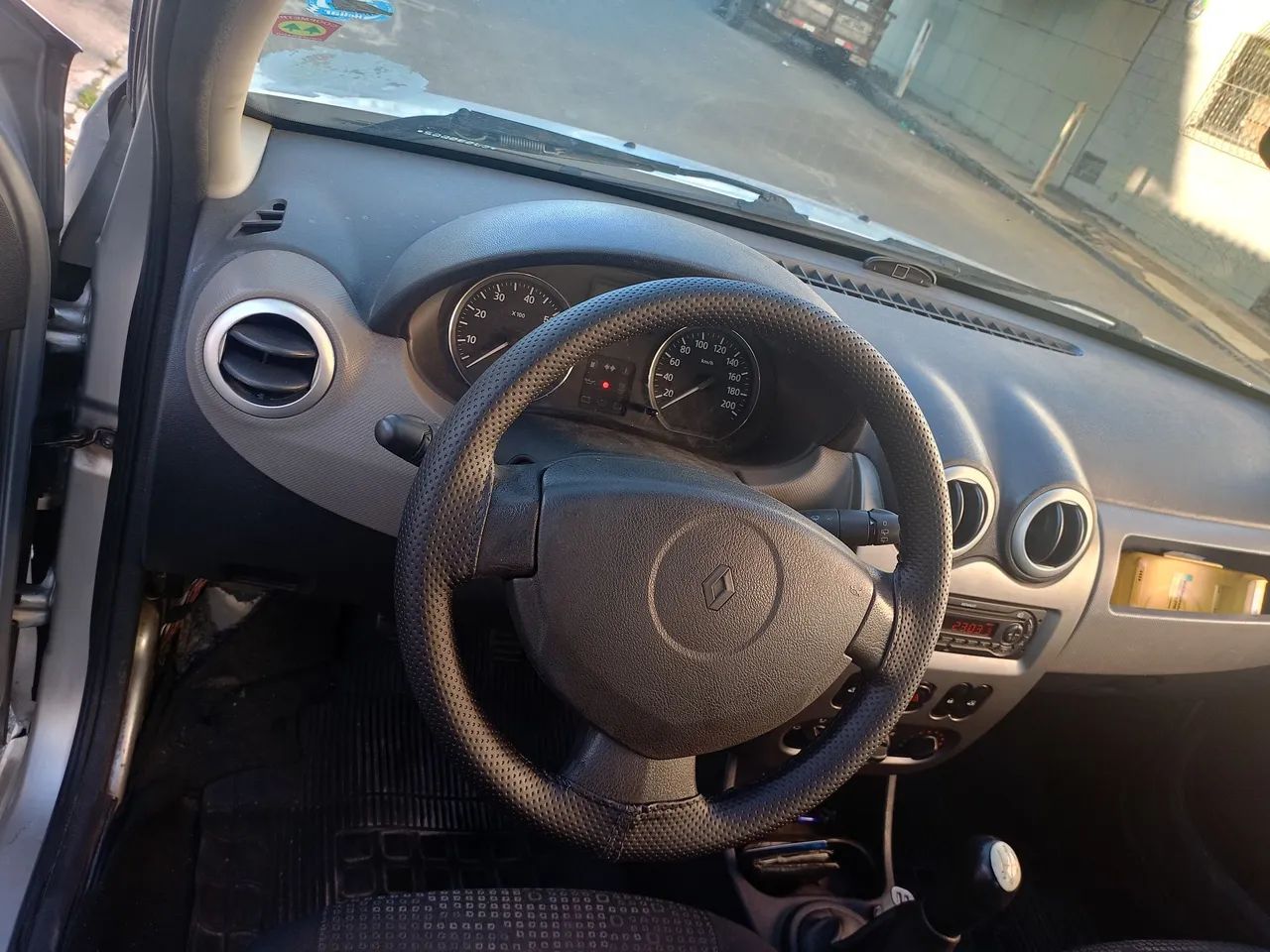 Renault Sandero Expression Hi-flex 1.6 8V 5P 2011 - Foto 3