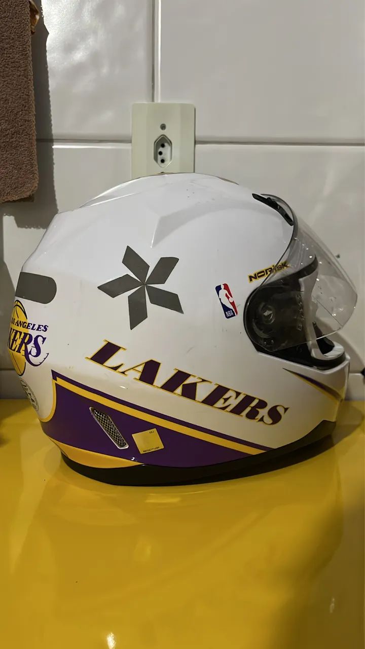 Capacete lakers - Foto 2