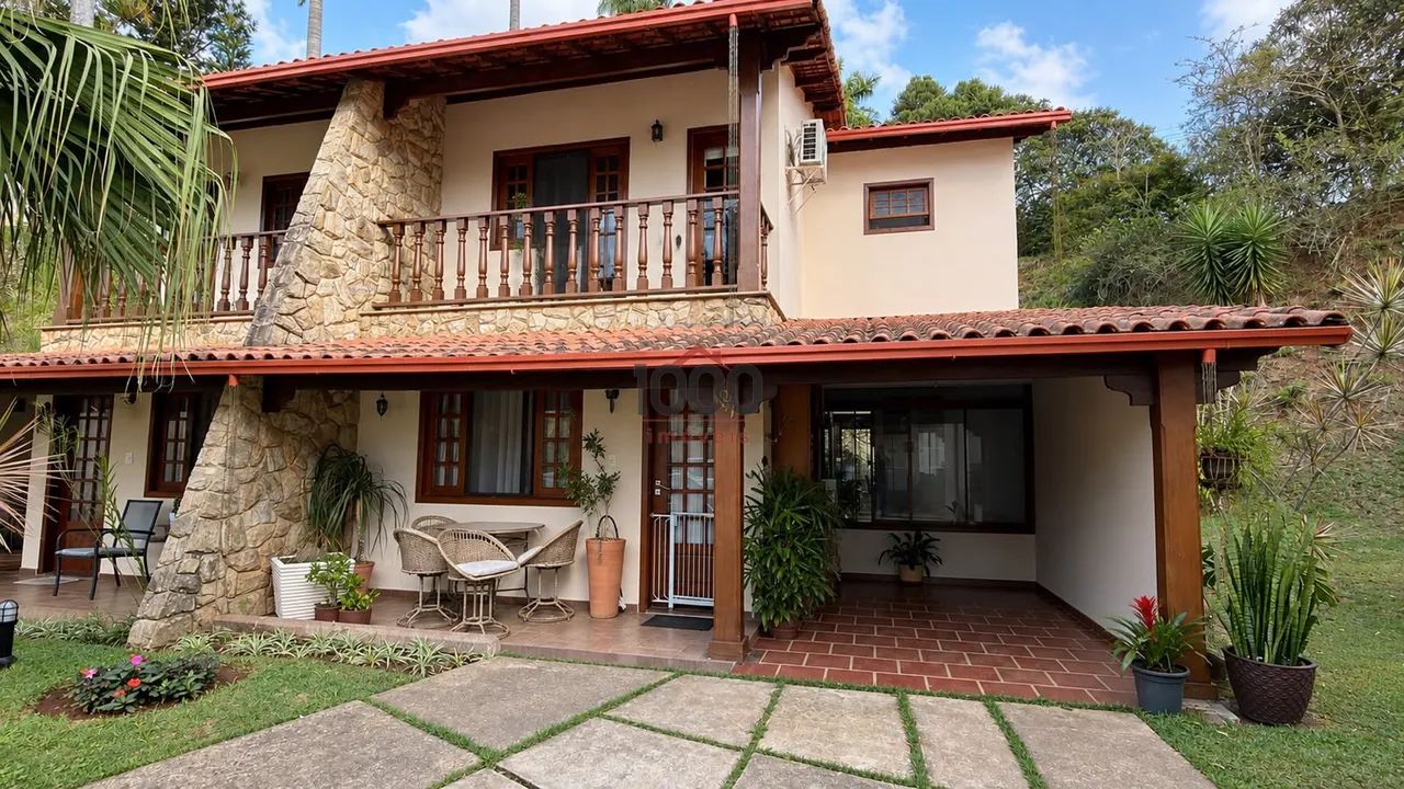 Casa 4 quartos - Jardim Glória