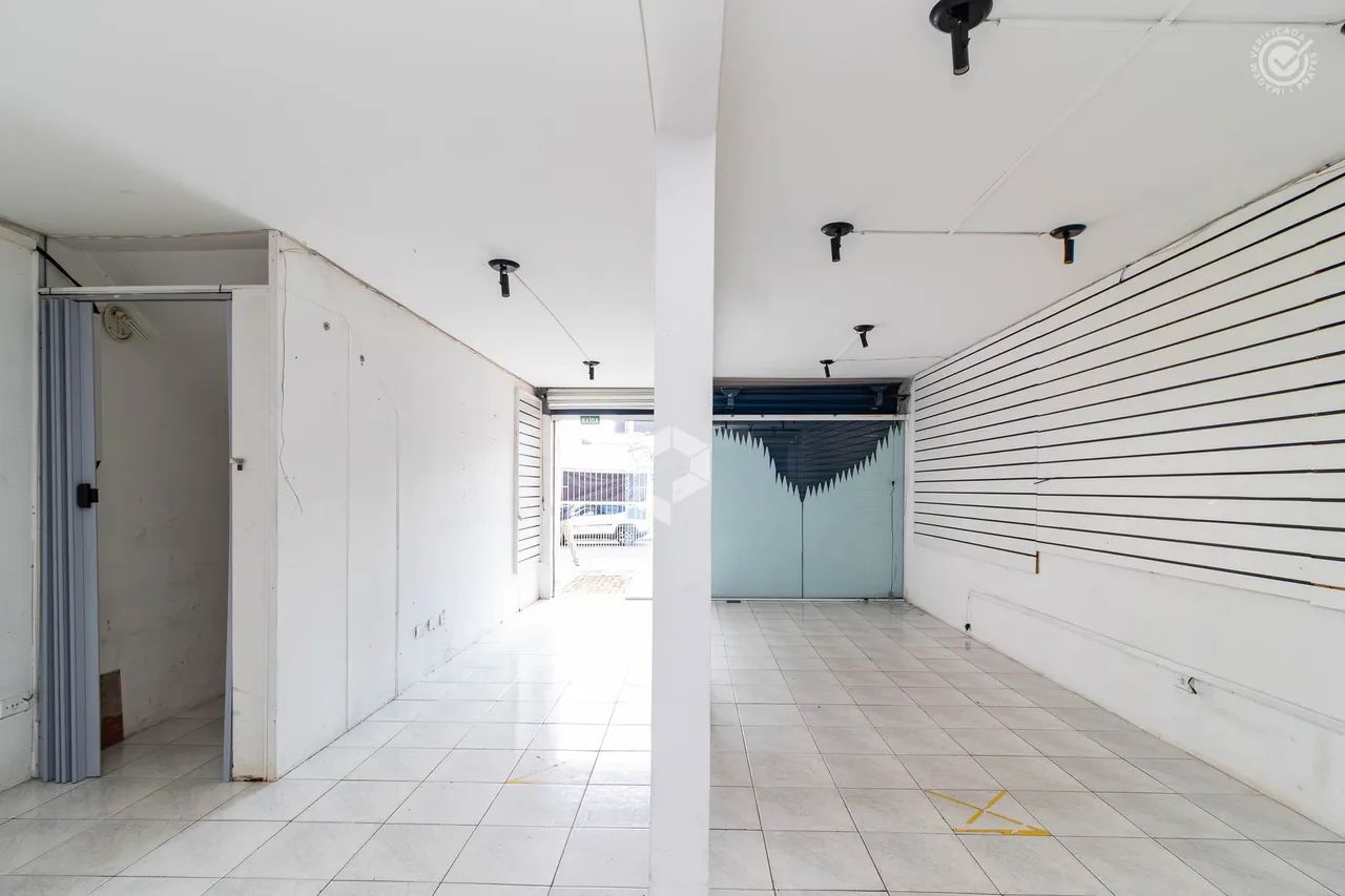 Casa comercial no Hugo Lange - Foto 5