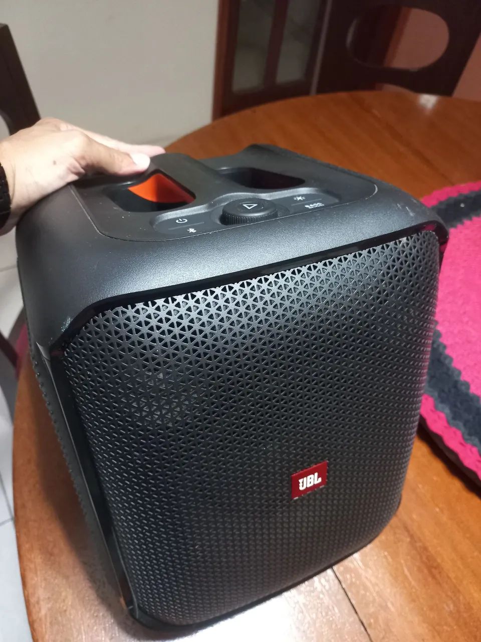 Vendo caixa de som JBL (OBS)NÃO É COM OS MICROFONES. - Foto 5