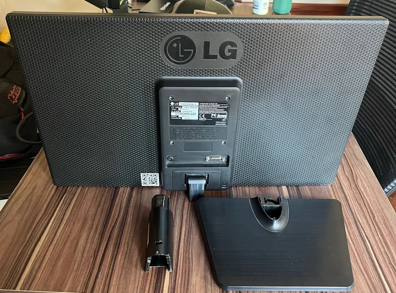 Monitor LG 19,5 HD - Foto 3